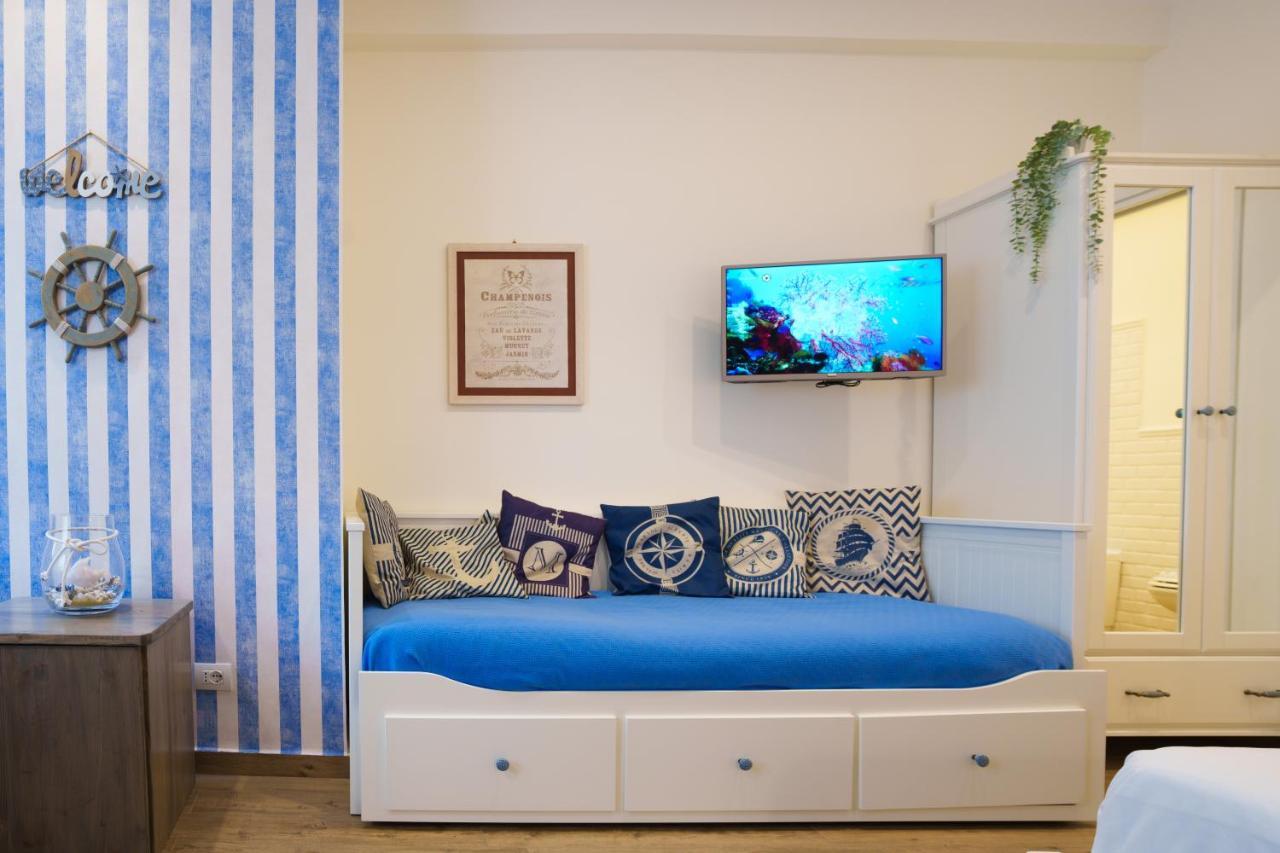 Quattro Torri B&B ซานตาเทเรซา ดี รีวา ภายนอก รูปภาพ