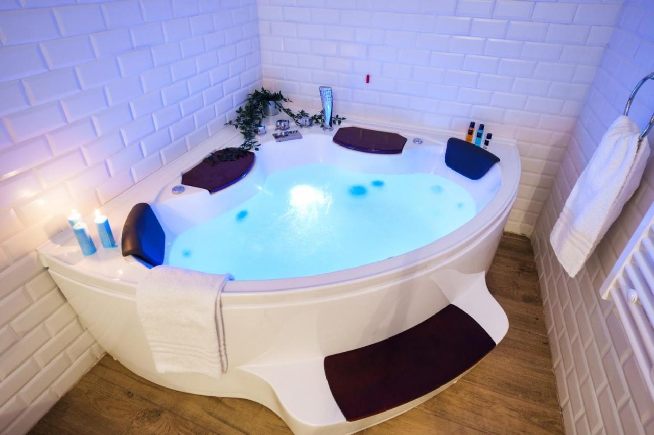 Quattro Torri B&B ซานตาเทเรซา ดี รีวา ภายนอก รูปภาพ