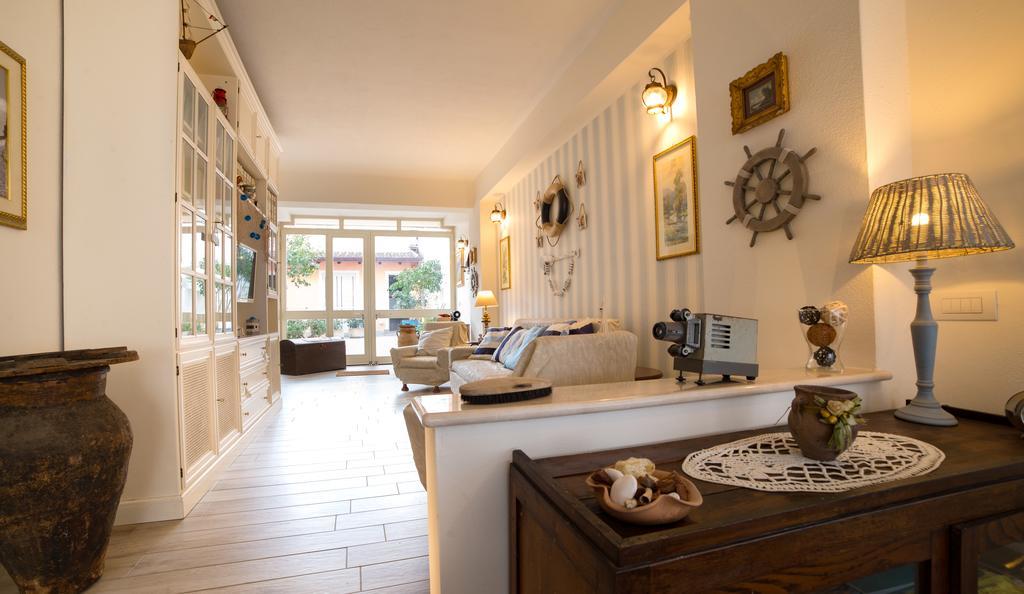 Quattro Torri B&B ซานตาเทเรซา ดี รีวา ภายนอก รูปภาพ